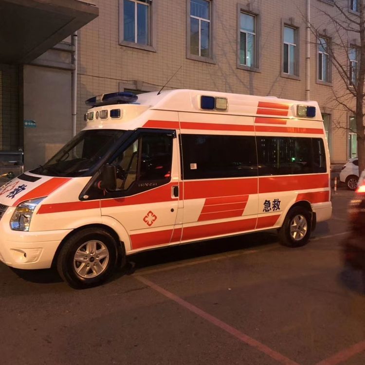 岚山夜间租赁救护车护送病人转院：安全转运的 8 大核心注意事项